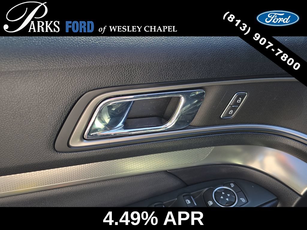 Certified 2018 Ford Explorer XLT w/ Equipment Group 202A AWD/4WD image 19