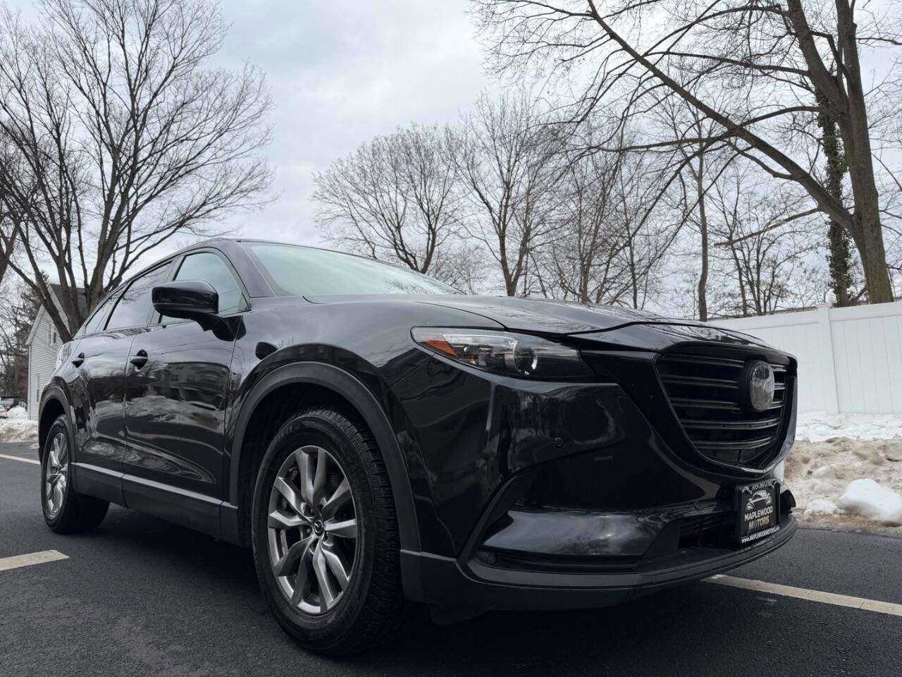 Used 2018 MAZDA CX-9 Touring w/ Touring Premium Package image 4
