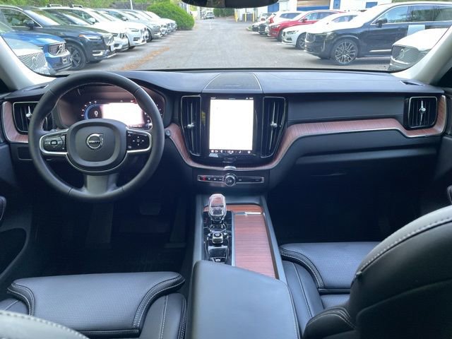 Certified 2023 Volvo XC60 B5 Ultimate w/ Climate Package AWD/4WD image 23