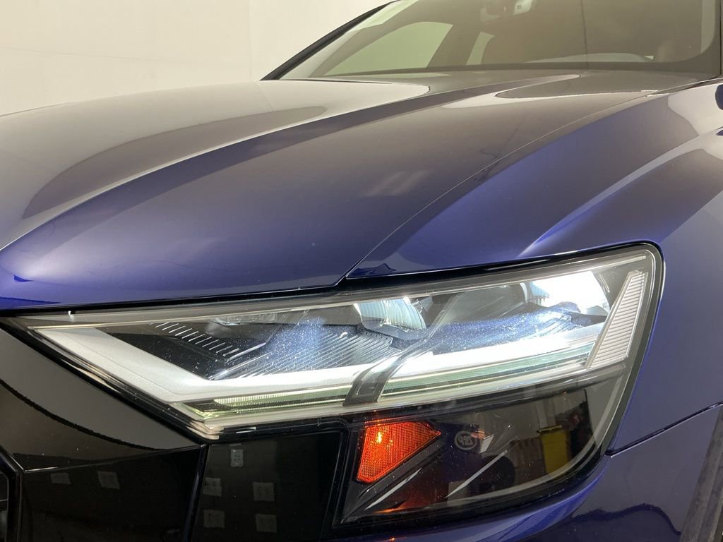 Used 2020 Audi Q8 Premium Plus w/ Premium Plus Package image 9