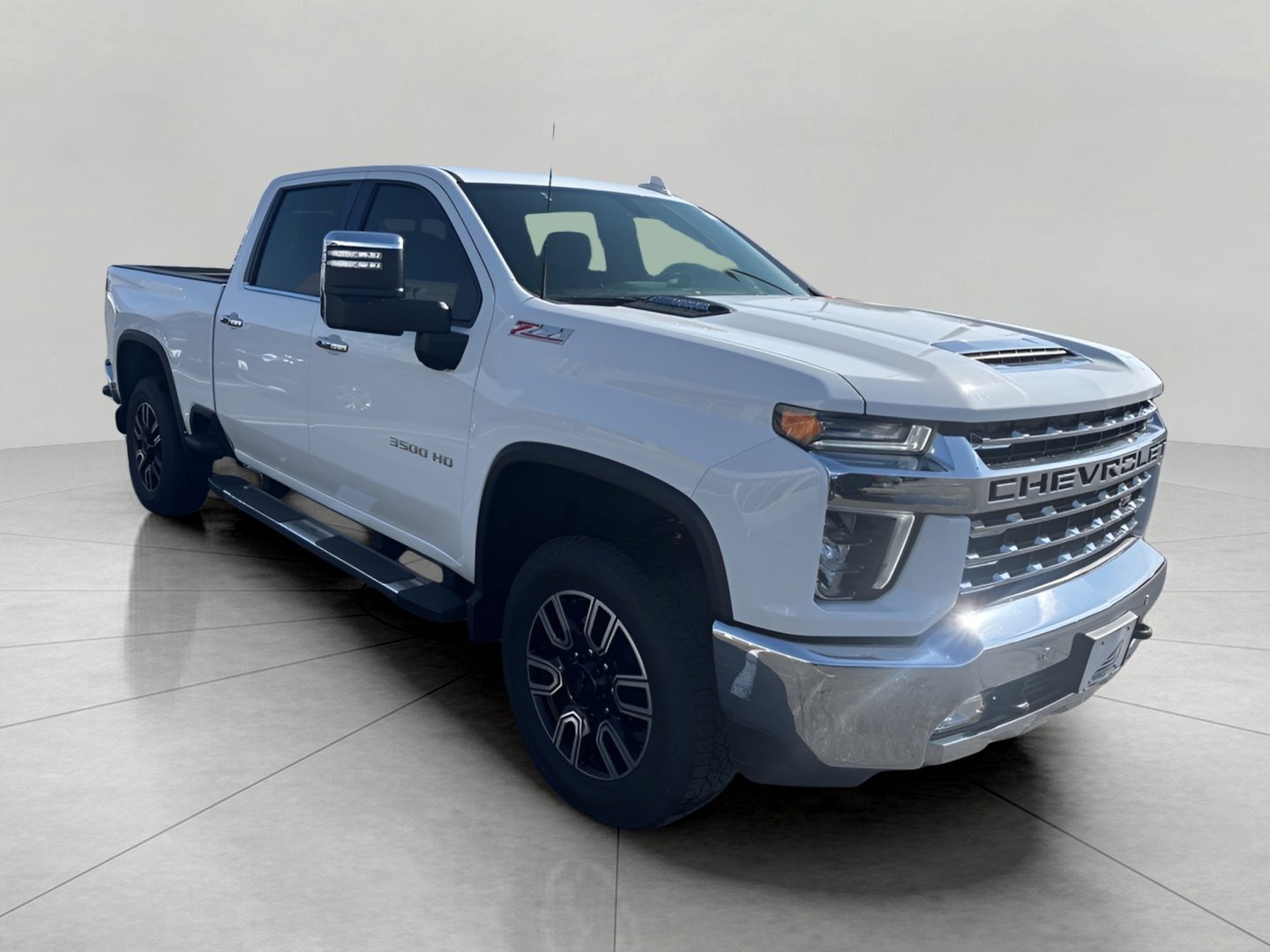 Used 2022 Chevrolet Silverado 3500 LTZ w/ LTZ Convenience Package image 1