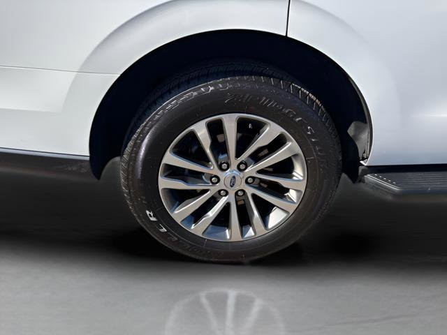 Used 2022 Ford Expedition XLT AWD/4WD image 25