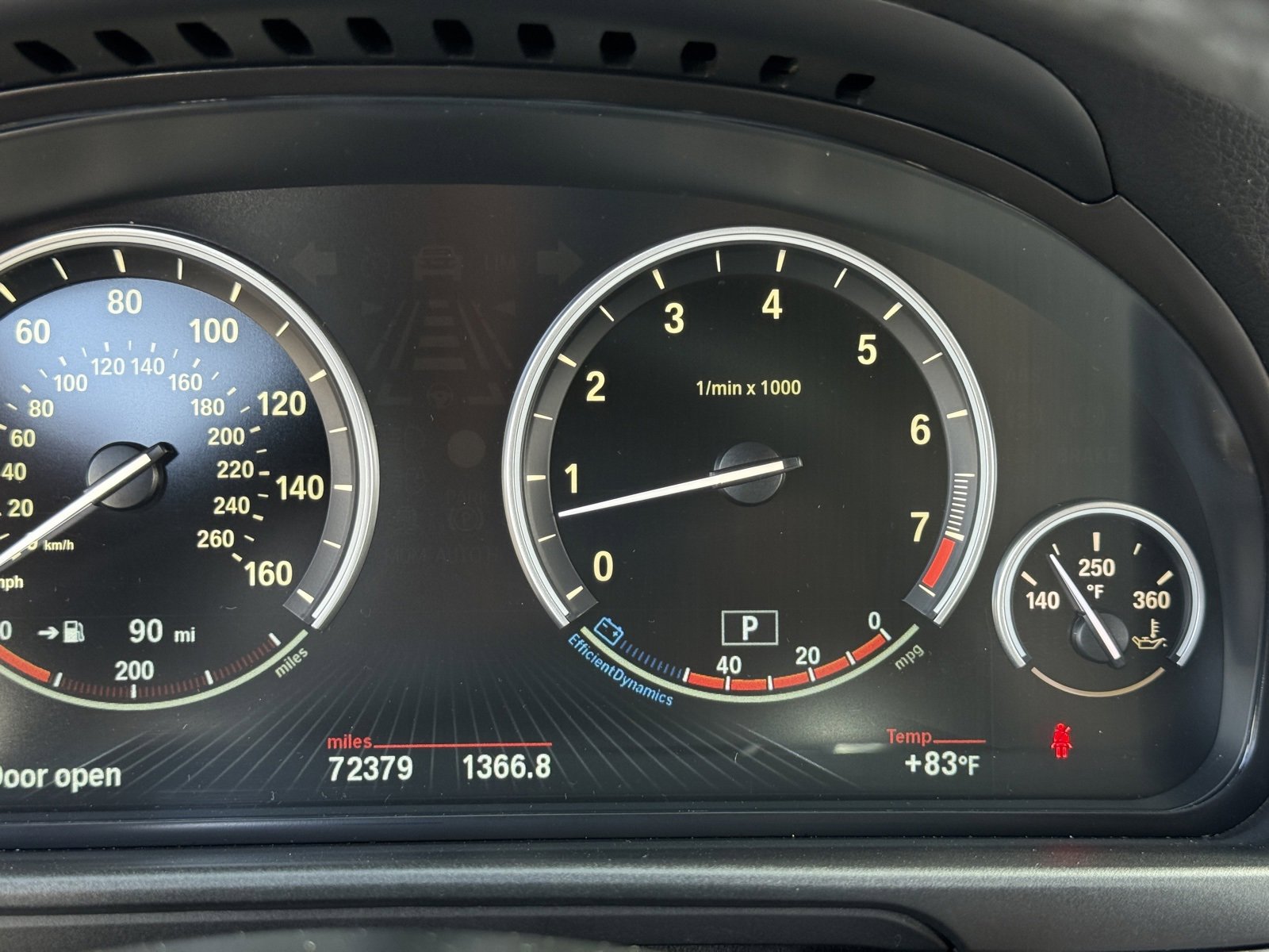 Used 2014 BMW 550i xDrive Sedan image 28