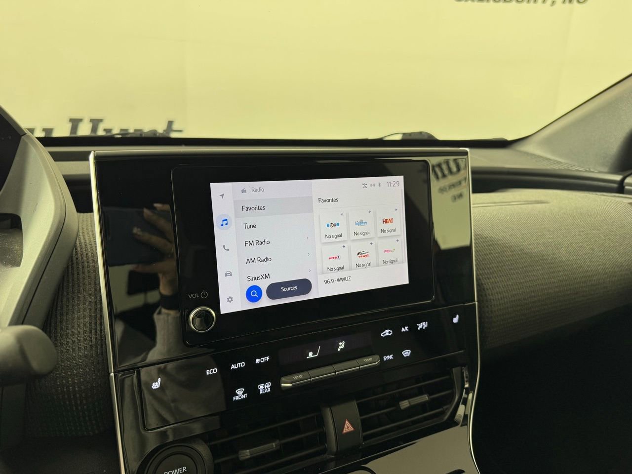 Used 2023 Subaru Solterra AWD image 15