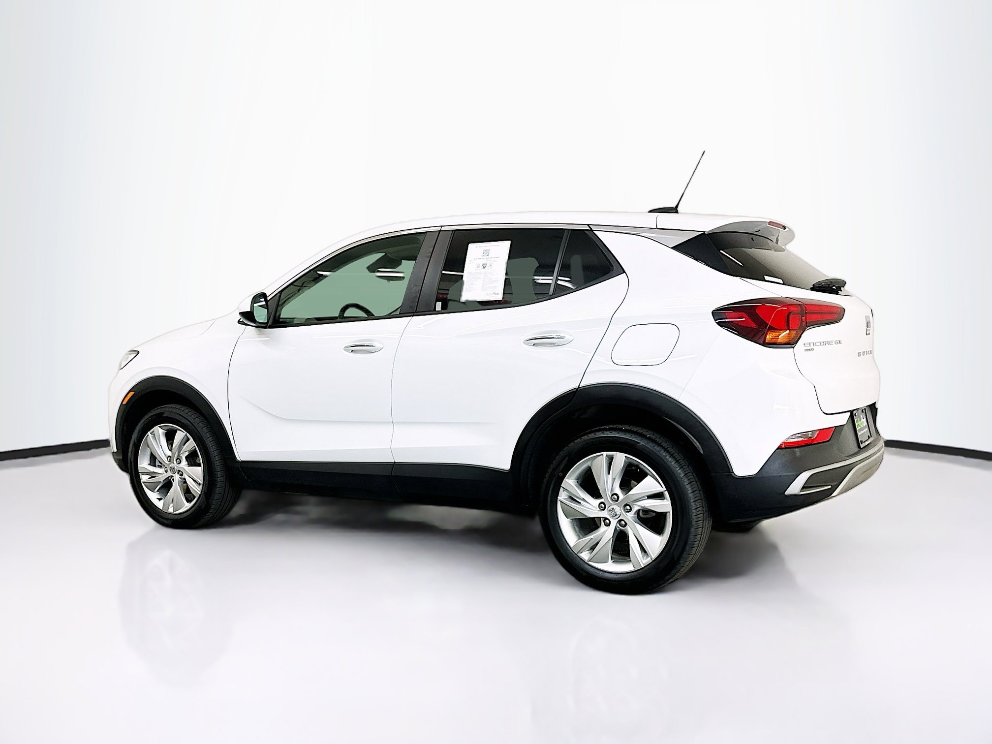 Used 2025 Buick Encore GX Preferred image 5