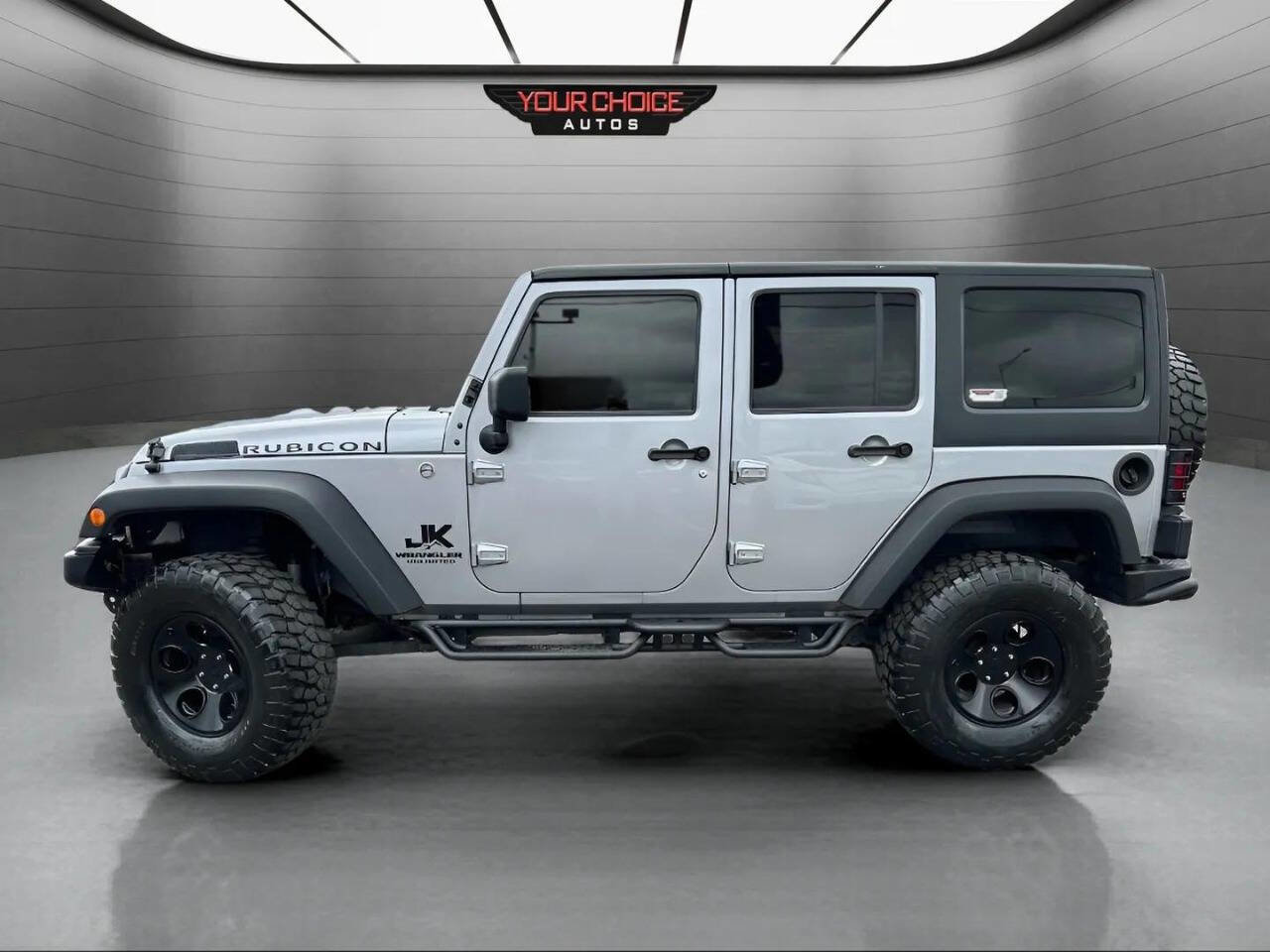 Used 2015 Jeep Wrangler Unlimited Rubicon w/ Dual Top Group AWD/4WD image 9