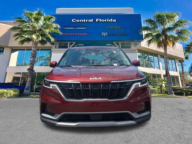 Used 2024 Kia Carnival EX FWD image 3