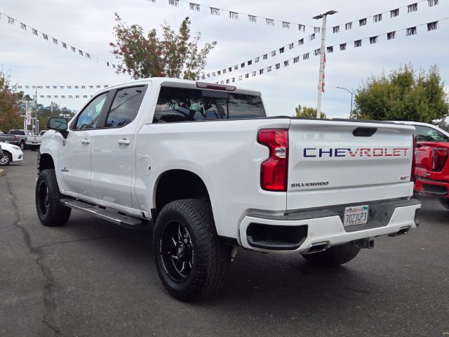 Used 2019 Chevrolet Silverado 1500 RST w/ True North Edition AWD/4WD image 5