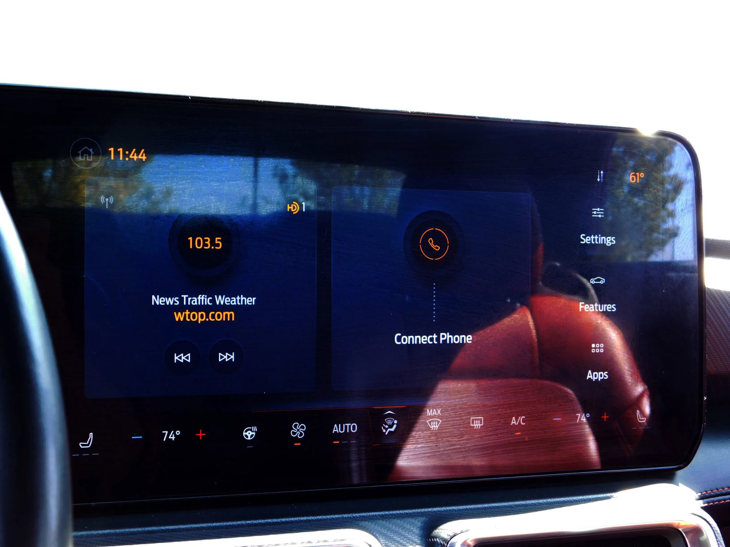 Used 2024 Ford Mustang Premium image 11