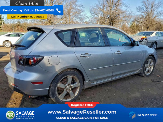 Used 2005 MAZDA MAZDA3 s w/ Moonroof & 6-CD Pkg image 4