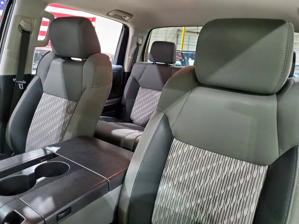 Used 2018 Toyota Tundra SR5 RWD image 36