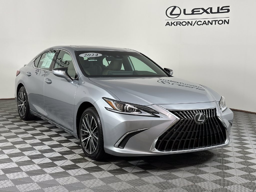 Used 2024 Lexus ES 350 w/ Premium Package FWD image 3