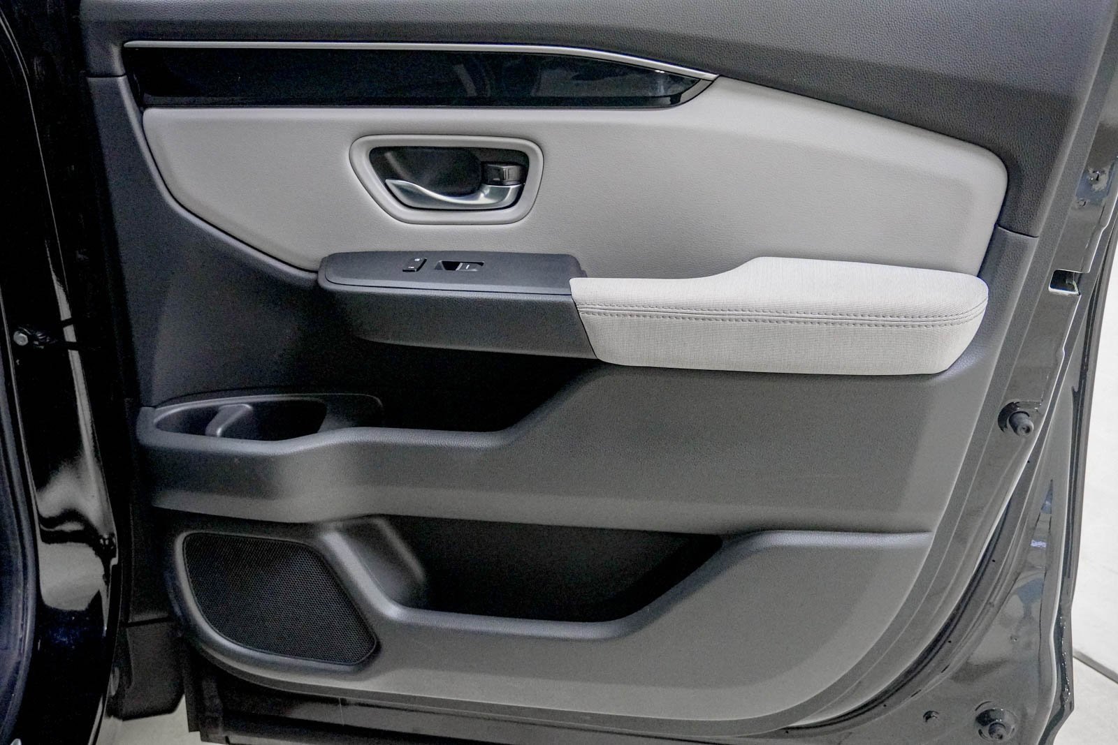 Used 2023 Honda Pilot LX image 31