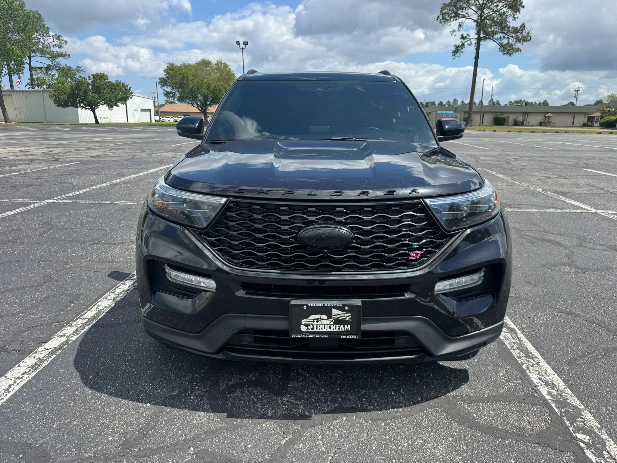 Used 2021 Ford Explorer ST w/ Equipment Group 401A AWD/4WD image 3