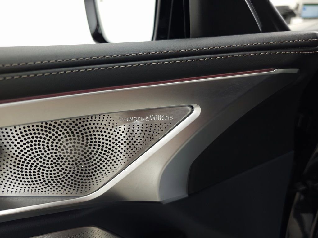 Used 2024 BMW M850i xDrive Coupe image 16