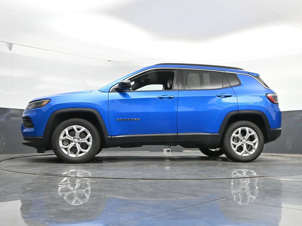 Used 2024 Jeep Compass Latitude AWD/4WD image 45