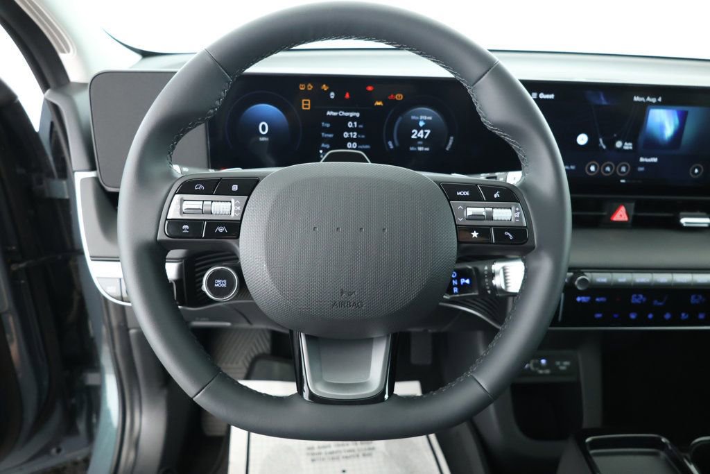 Used 2025 Hyundai Ioniq 5 SE image 10