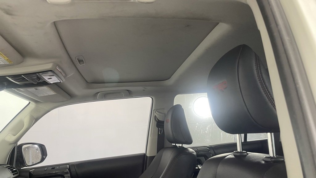 Used 2022 Toyota 4Runner TRD Off-Road Premium image 9