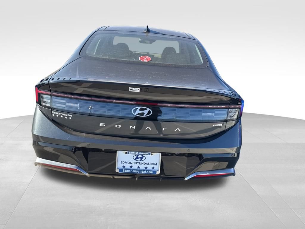 New 2026 Hyundai Sonata Limited image 9