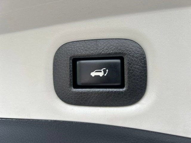 Used 2019 Nissan Rogue AWD image 49