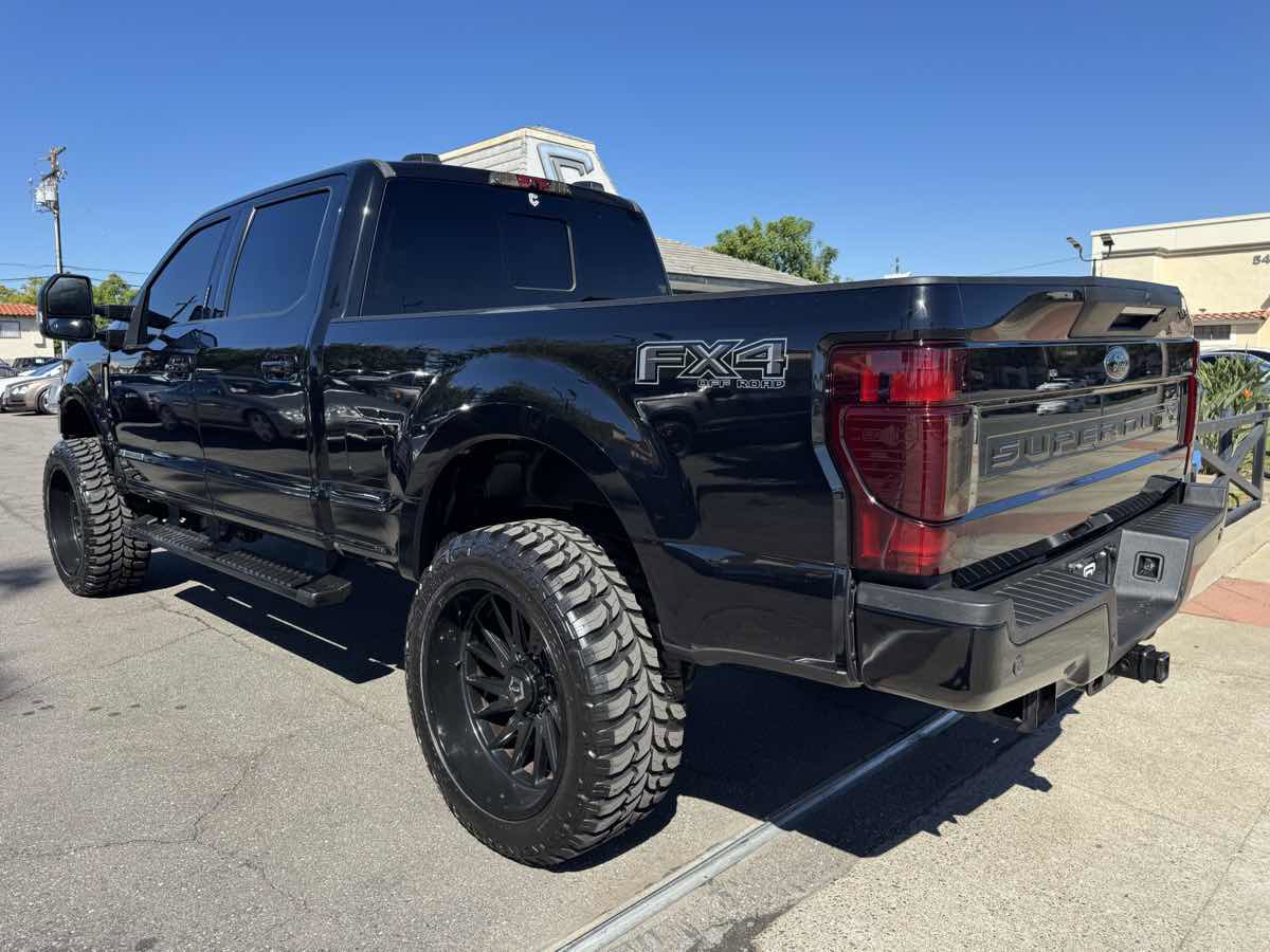 Used 2021 Ford F250 Lariat image 4