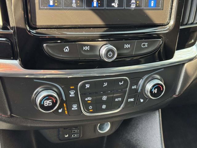 Used 2023 Chevrolet Traverse RS w/ LPO, Floor Liner Package image 29