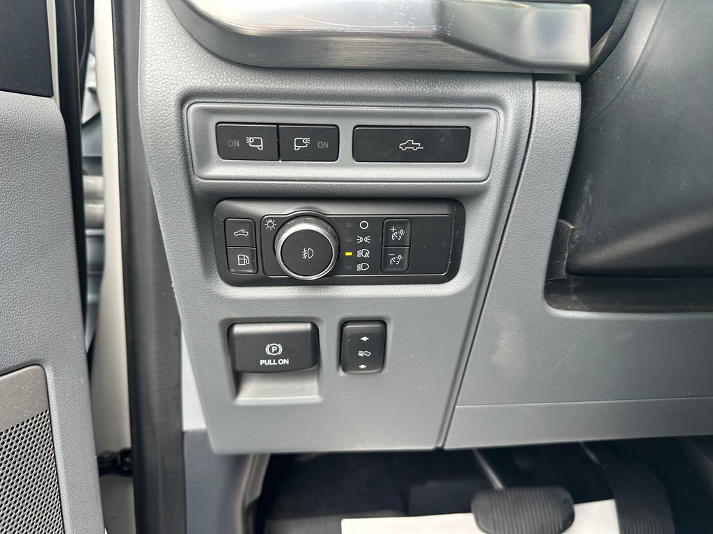 Used 2021 Ford F150 Lariat w/ Equipment Group 502A High image 58