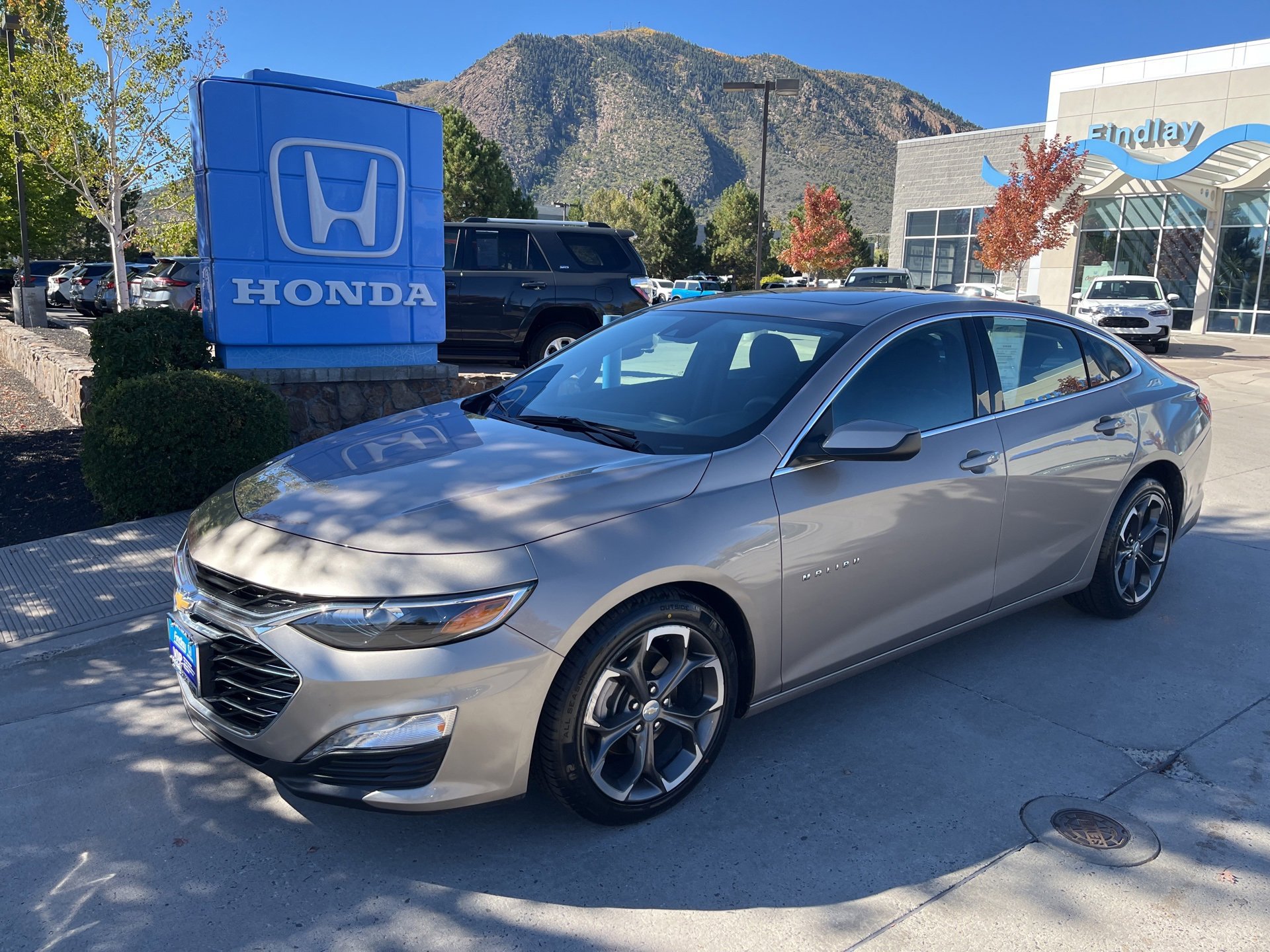 Used 2023 Chevrolet Malibu LT
