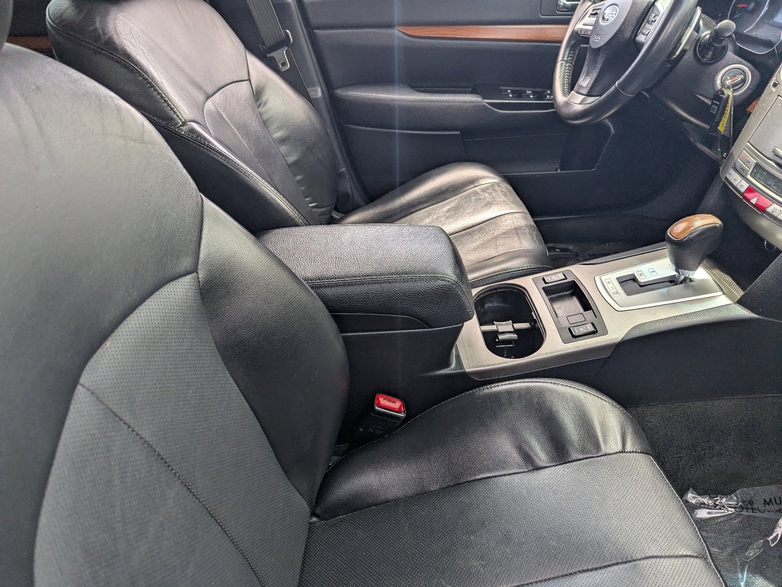 Used 2014 Subaru Outback 2.5i Limited AWD/4WD image 11