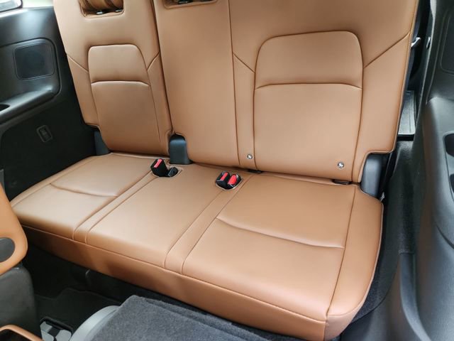 Used 2023 Nissan Pathfinder Platinum AWD/4WD image 35