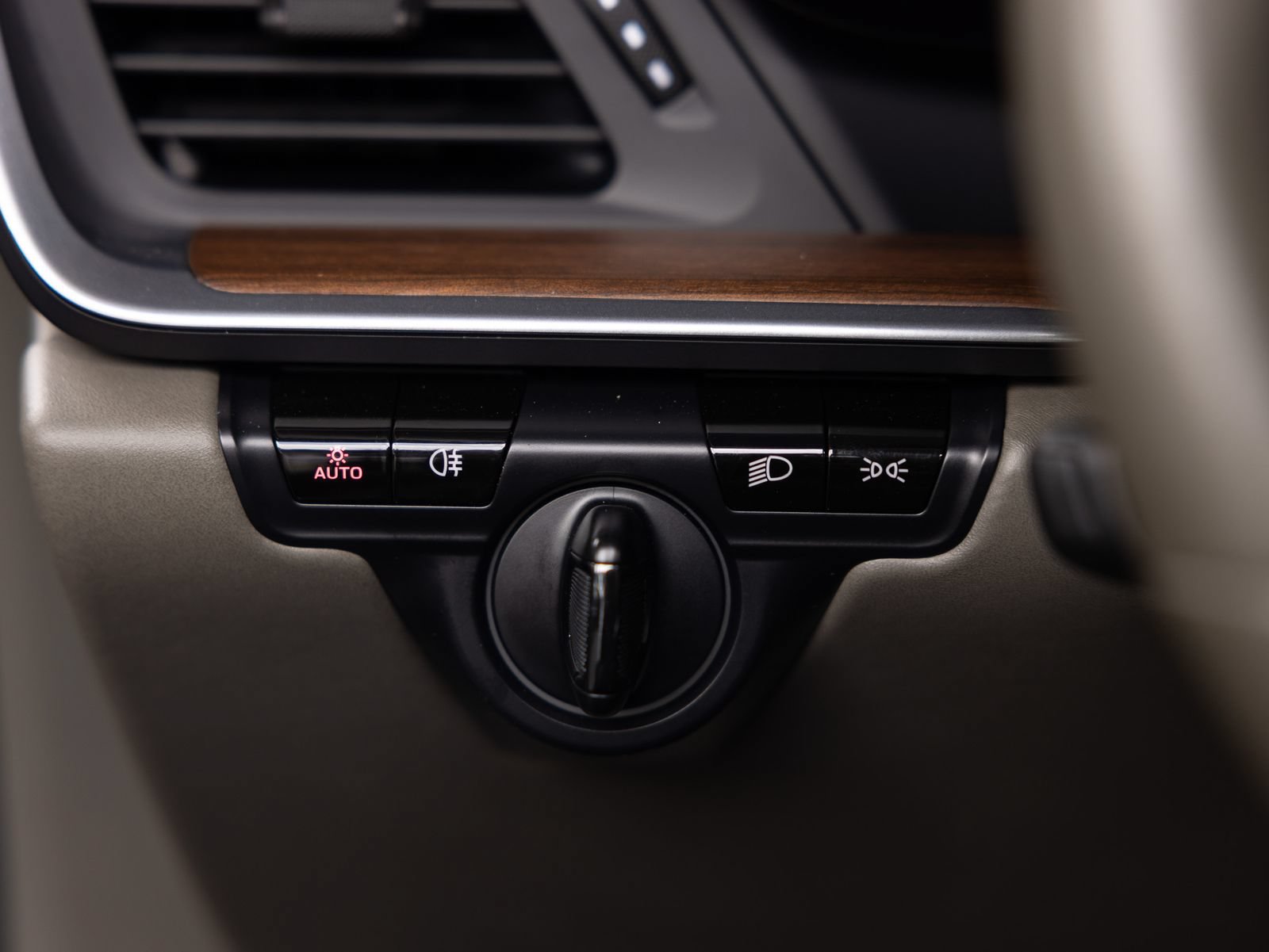 Certified 2021 Porsche 911 AWD/4WD image 46