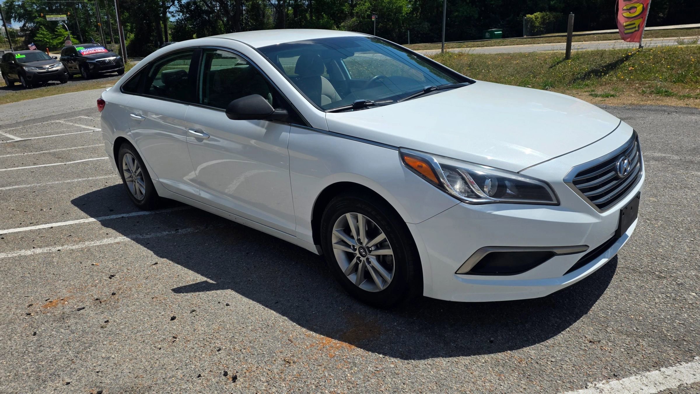 Used 2017 Hyundai Sonata SE FWD image 5