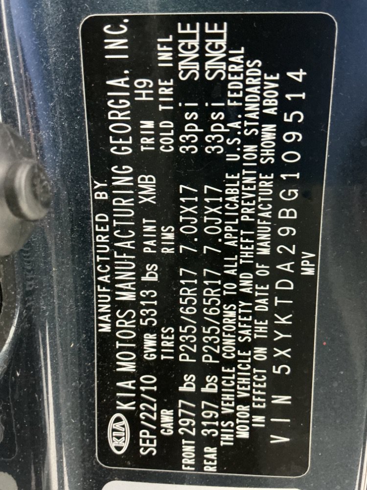 Used 2011 Kia Sorento LX AWD/4WD image 25