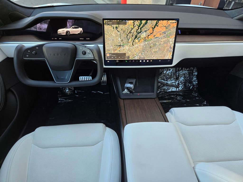 Used 2022 Tesla Model S image 15