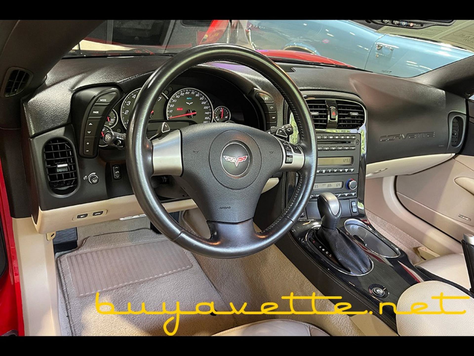 Used 2008 Chevrolet Corvette Convertible w/ Preferred Equipment Group RWD image 17