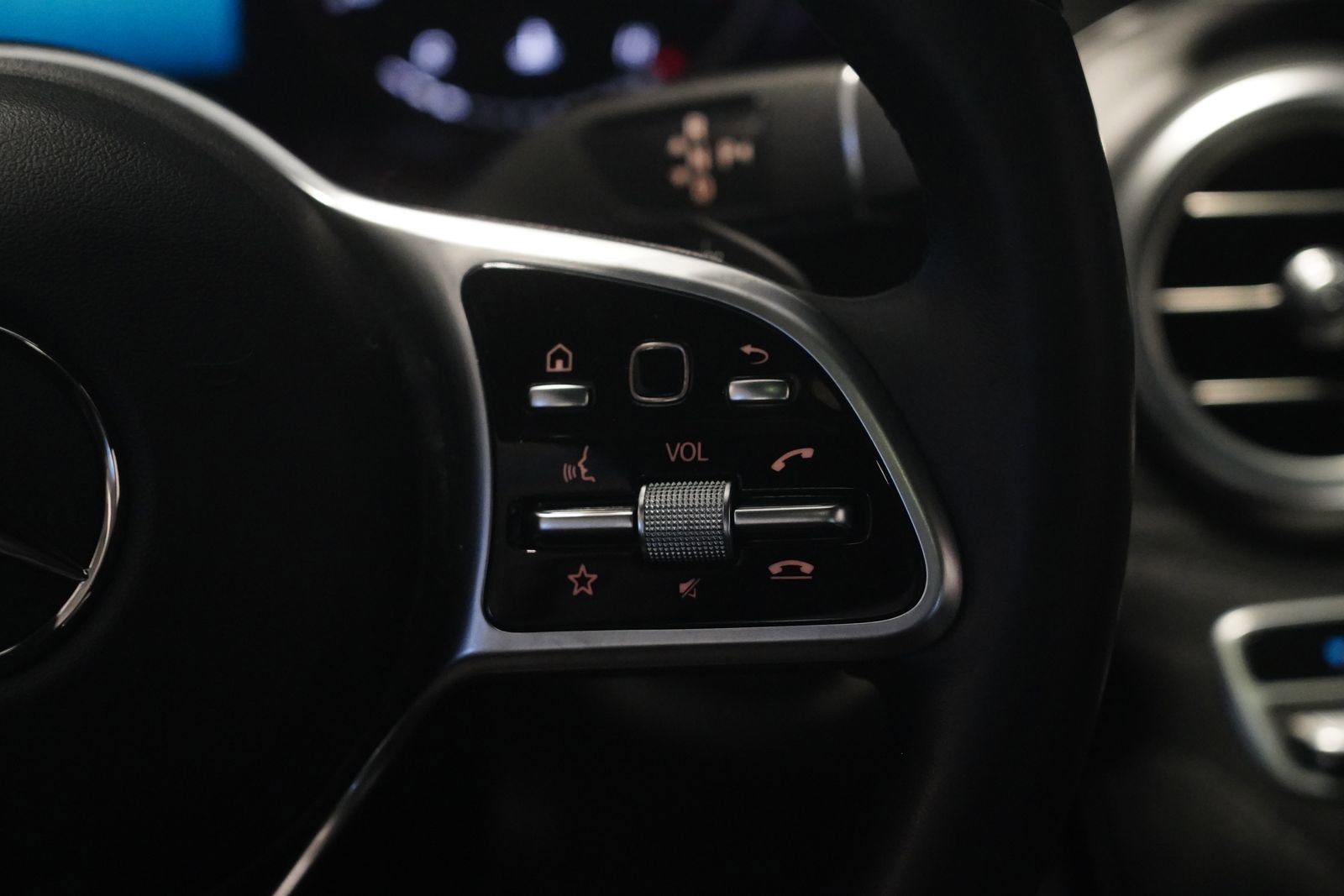 Certified 2021 Mercedes-Benz GLC 300 4MATIC image 17