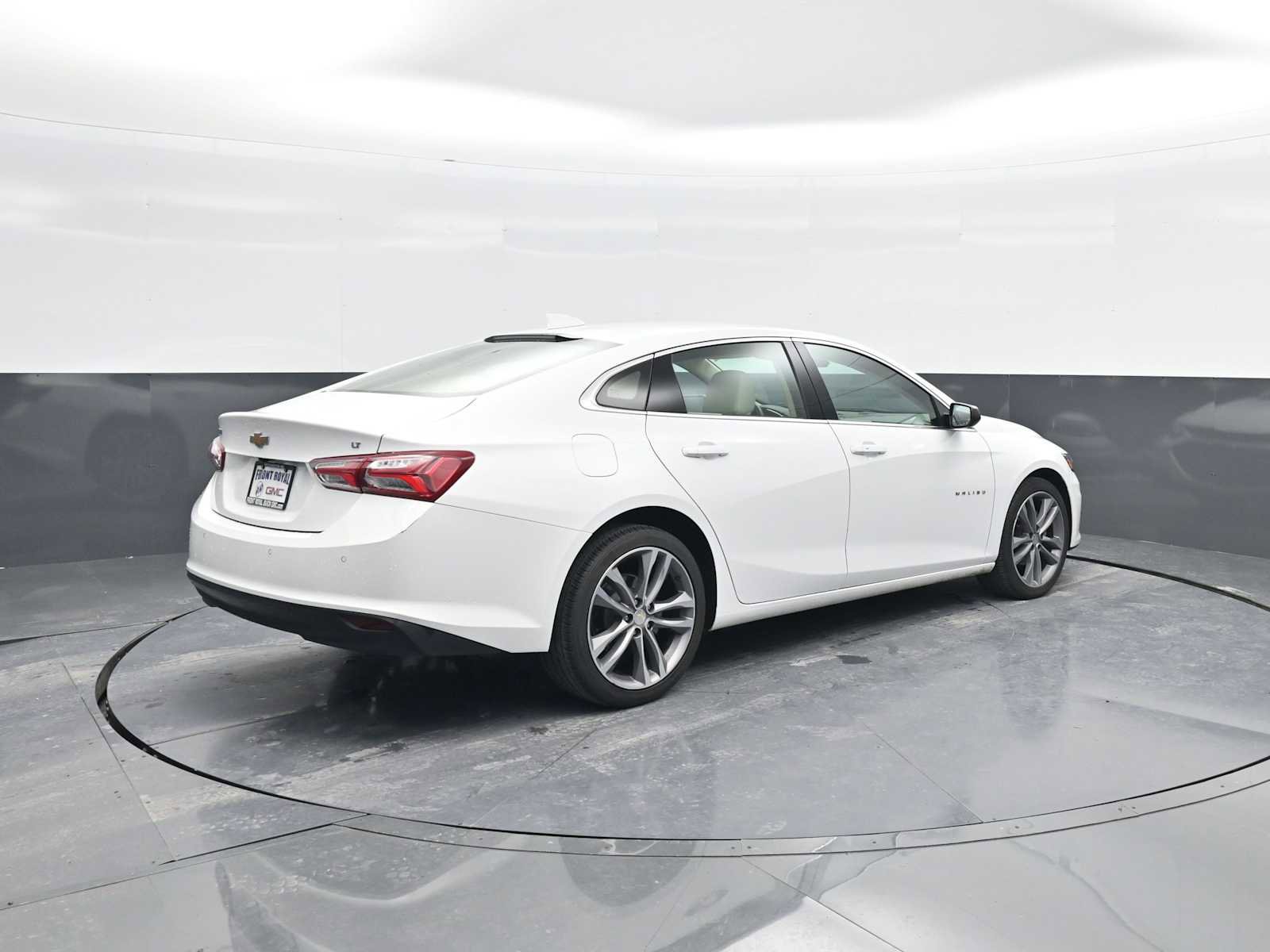 Used 2024 Chevrolet Malibu LT image 8