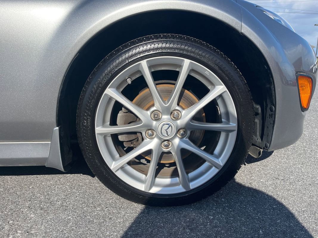 Used 2009 MAZDA MX-5 Miata Touring image 10