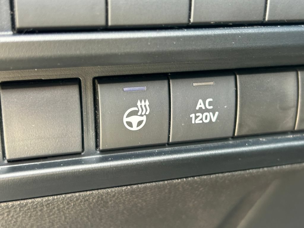Used 2024 Toyota Tundra Limited AWD/4WD image 26