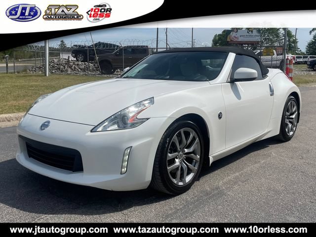 Used 2013 Nissan 370Z Roadster RWD video 2