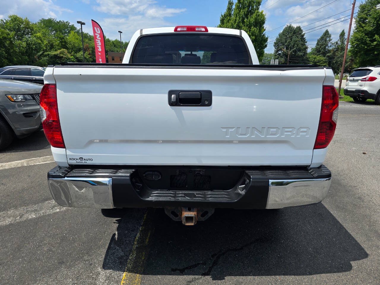 Used 2014 Toyota Tundra SR5 w/ TRD Off Road Package AWD/4WD image 4
