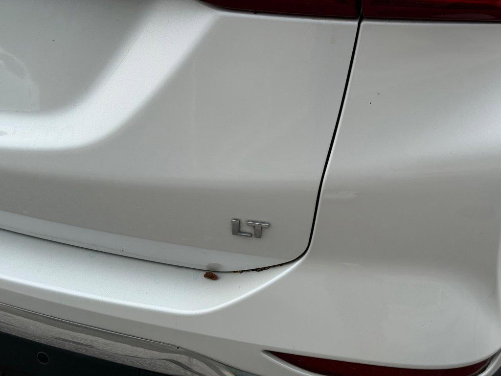 Used 2019 Chevrolet Equinox LT FWD image 10