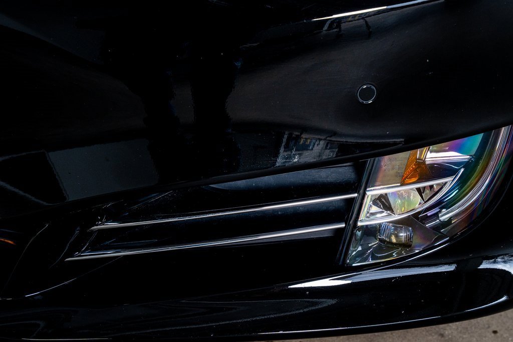 Used 2019 Tesla Model S AWD image 14