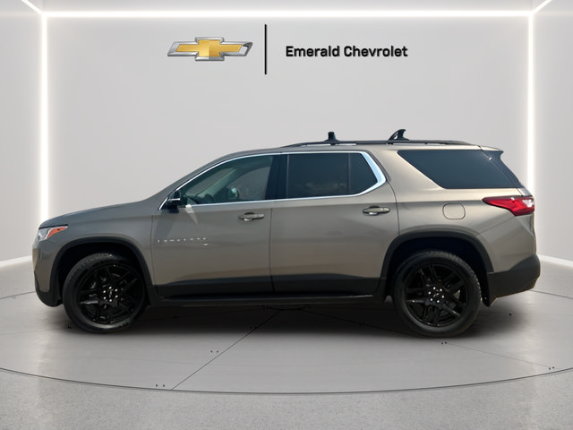 Used 2019 Chevrolet Traverse LT w/ LPO, 'HIT The Road' Package AWD/4WD image 7