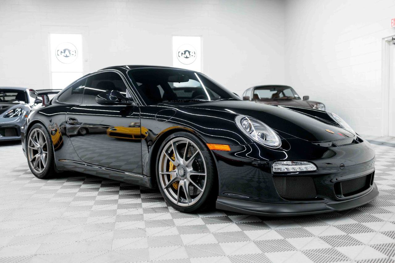 Used 2010 Porsche 911 GT3 RWD image 6
