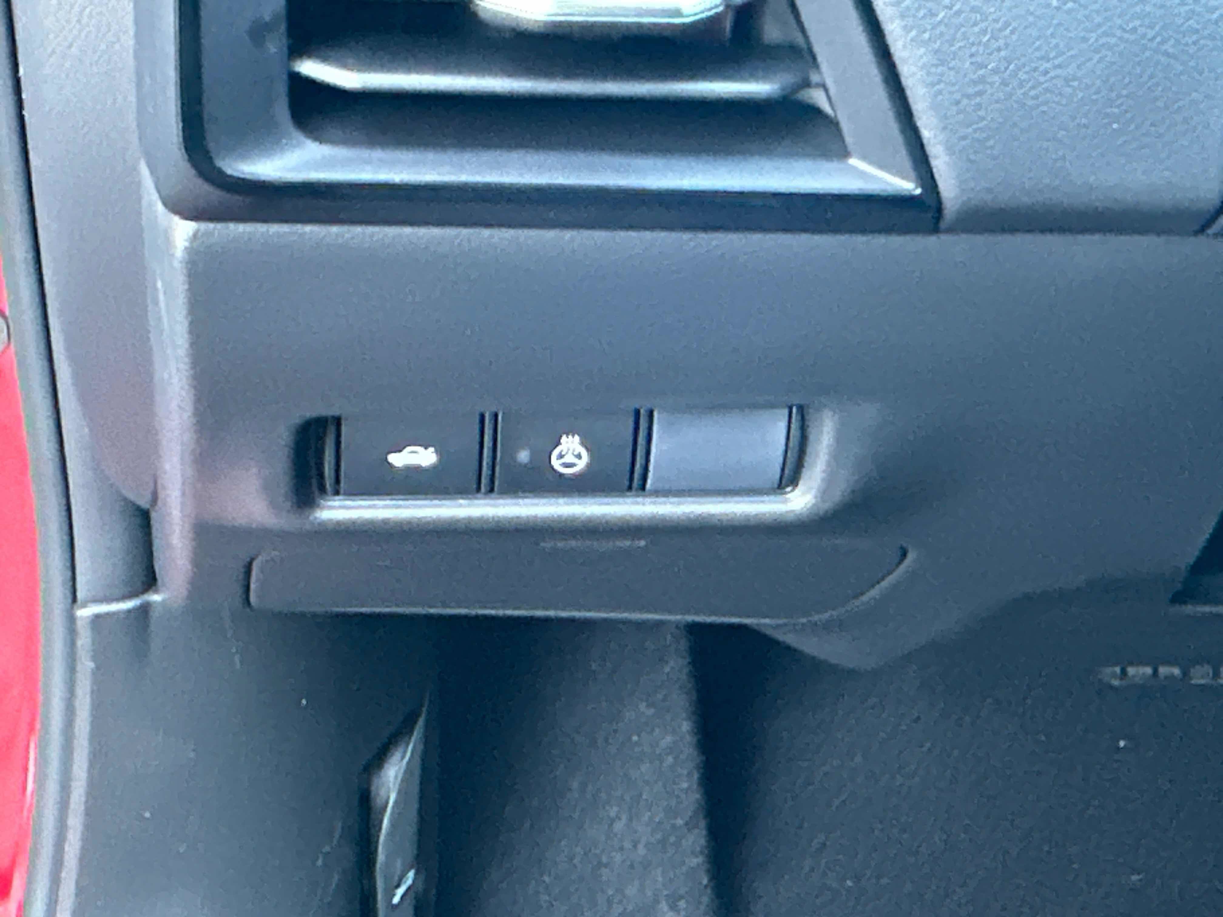 New 2026 Nissan Sentra SV w/ SV Convenience Package FWD image 18
