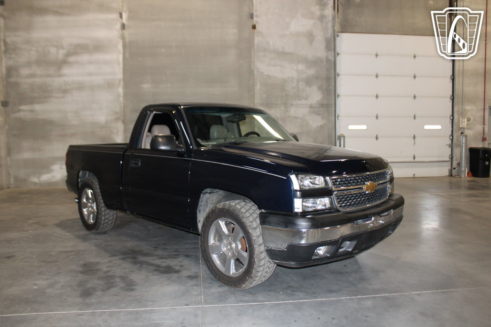 Used 2007 Chevrolet Silverado 1500 W/T RWD image 8