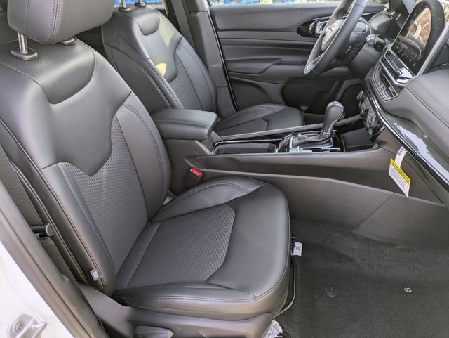 Certified 2026 Jeep Compass Latitude w/ Sun and Sound Group AWD/4WD image 28