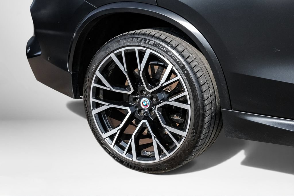 Used 2023 BMW X5 M w/ Competition Package AWD/4WD image 60