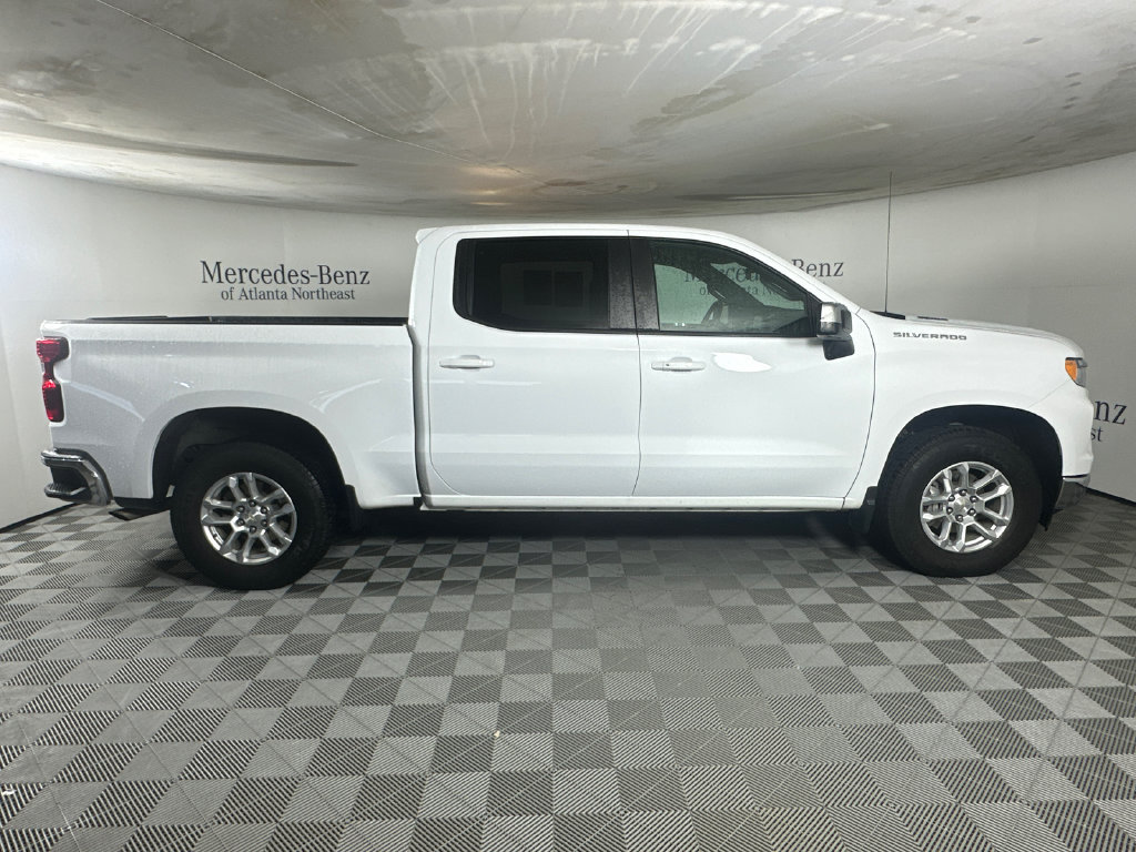Used 2023 Chevrolet Silverado 1500 LT w/ Protection Package RWD image 8